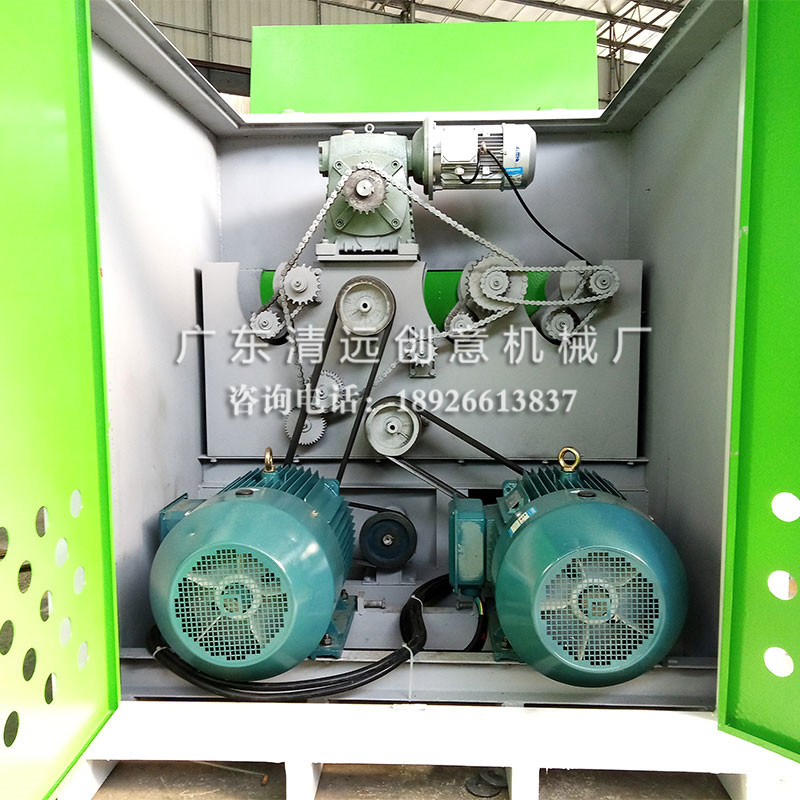 圓木多片鋸安裝國家安全標(biāo)準(zhǔn)電箱，雙電機配置
